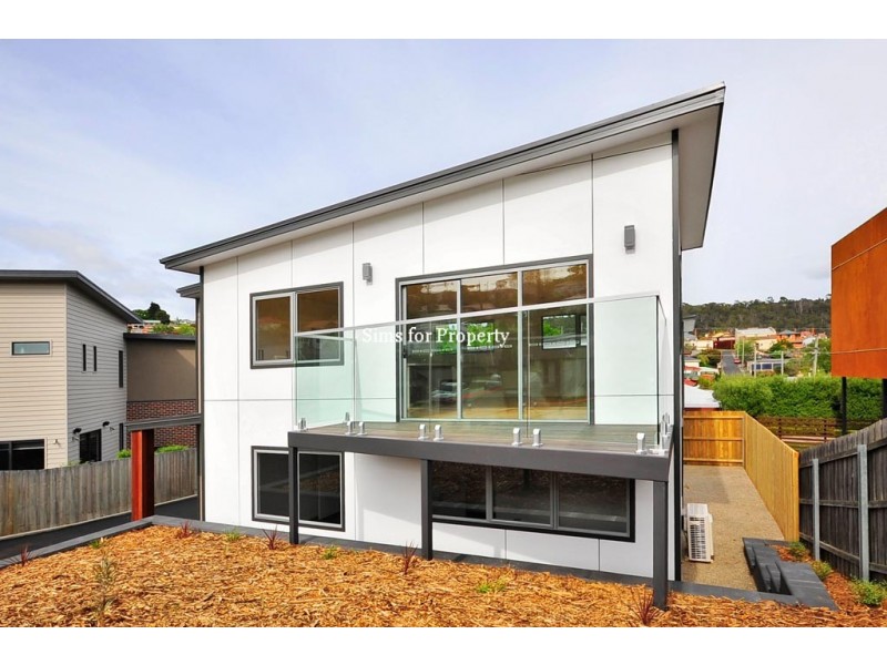 1/6 Karla Place, South Launceston TAS 7249