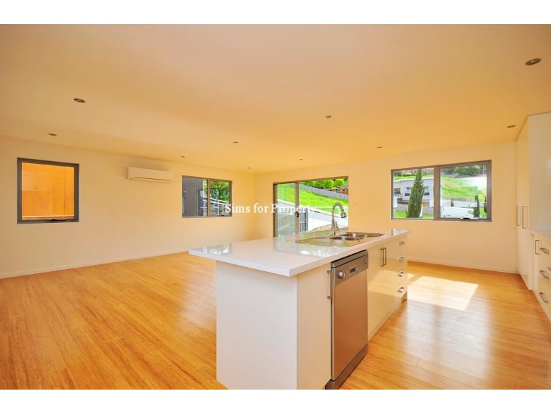 1/6 Karla Place, South Launceston TAS 7249
