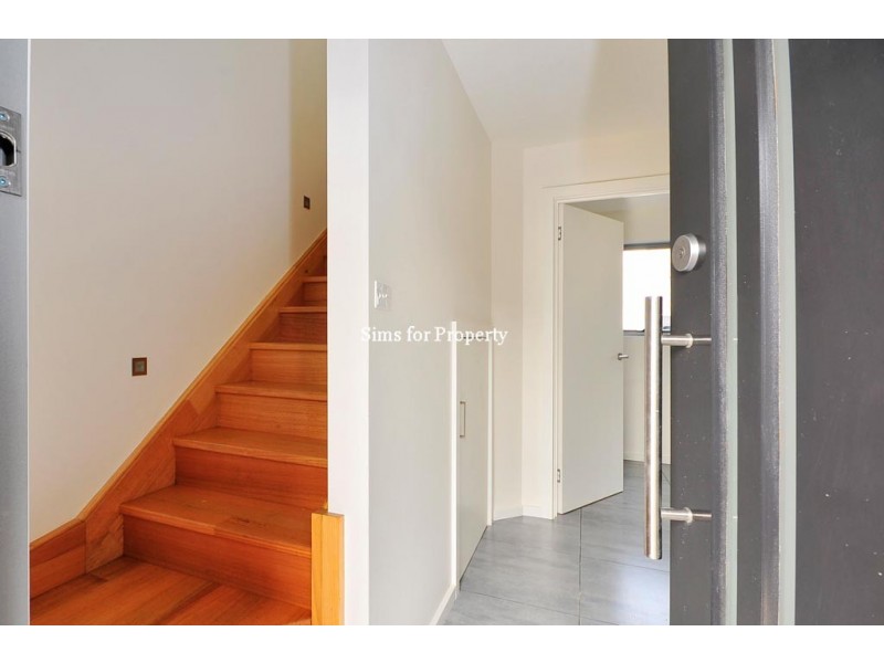 1/6 Karla Place, South Launceston TAS 7249