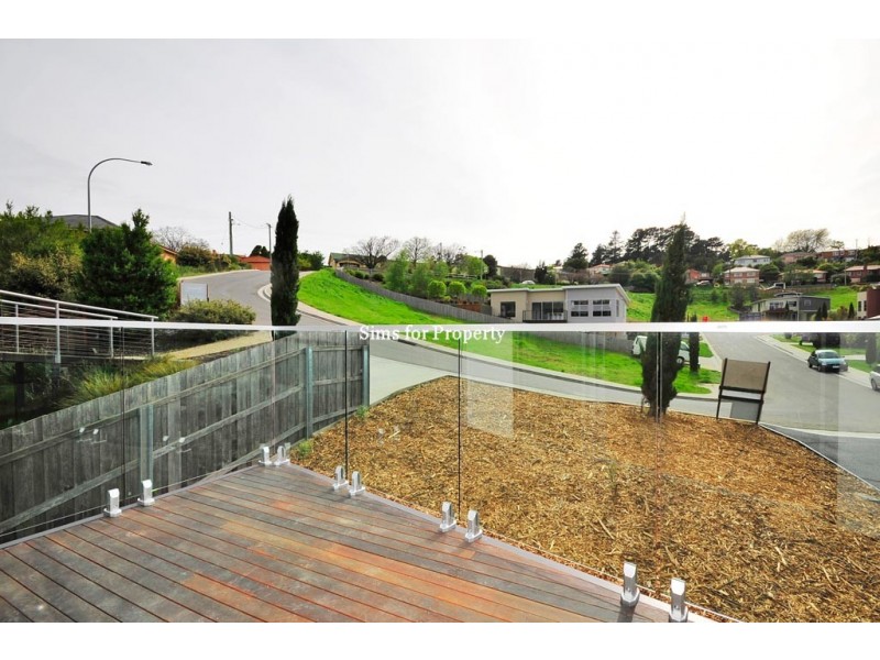 1/6 Karla Place, South Launceston TAS 7249
