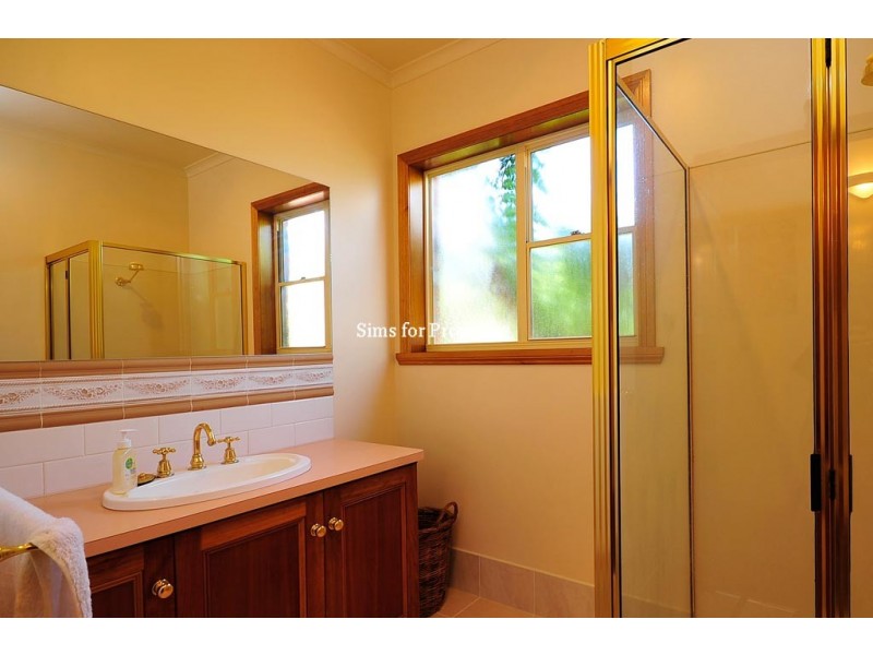 1 Pinehurst Court, Prospect Vale TAS 7250