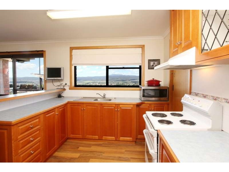 12 Matthew Place, West Launceston TAS 7250