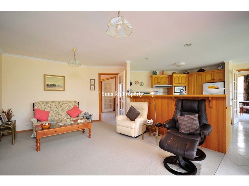 10 Woodrising Way, Prospect Vale TAS 7250