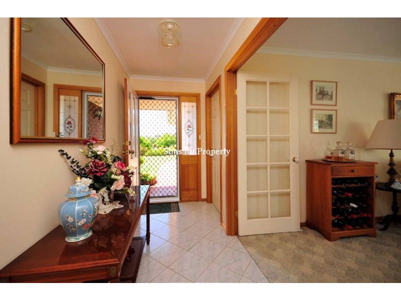 10 Woodrising Way, Prospect Vale TAS 7250