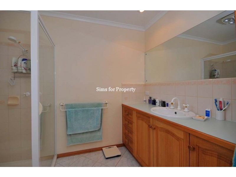 10 Woodrising Way, Prospect Vale TAS 7250