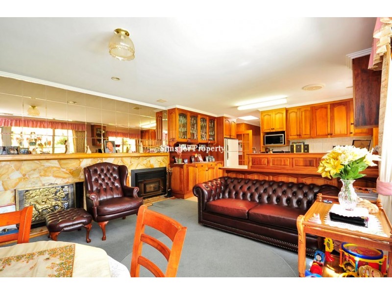 9 Beech Road, Norwood TAS 7250
