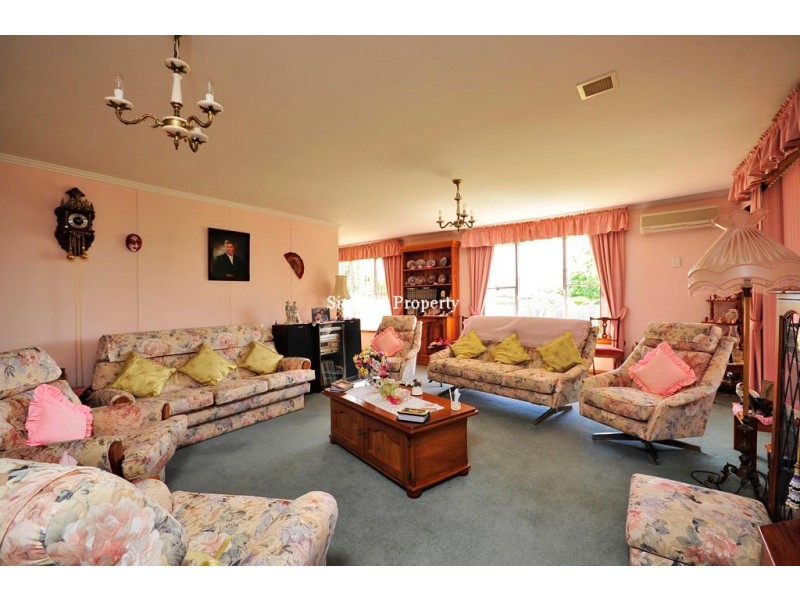 9 Beech Road, Norwood TAS 7250