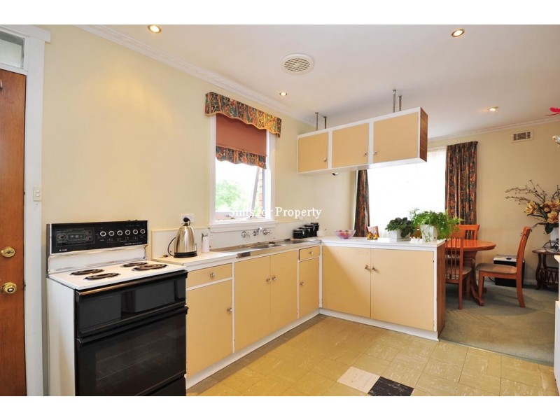 31 Peters Avenue, Summerhill TAS 7250