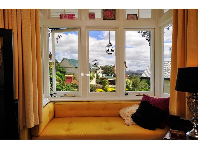 9 Hillside Crescent, West Launceston TAS 7250