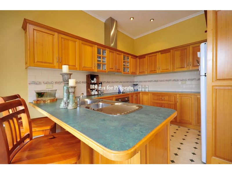 9 Hillside Crescent, West Launceston TAS 7250