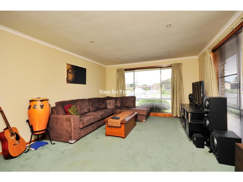 10 Packham Street, Newnham TAS 7248