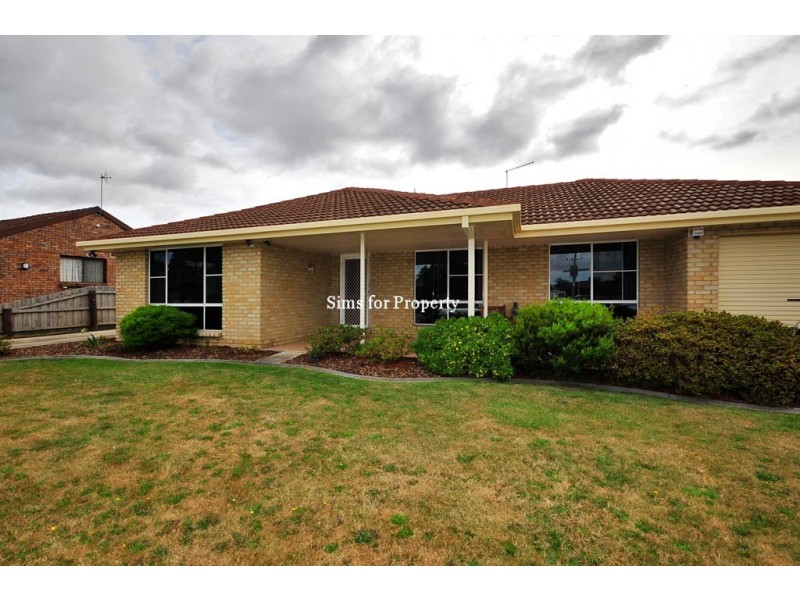 10 Packham Street, Newnham TAS 7248