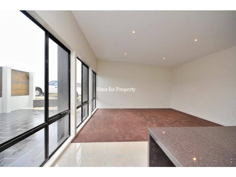 4/40 Legges Cresent, Prospect TAS 7250