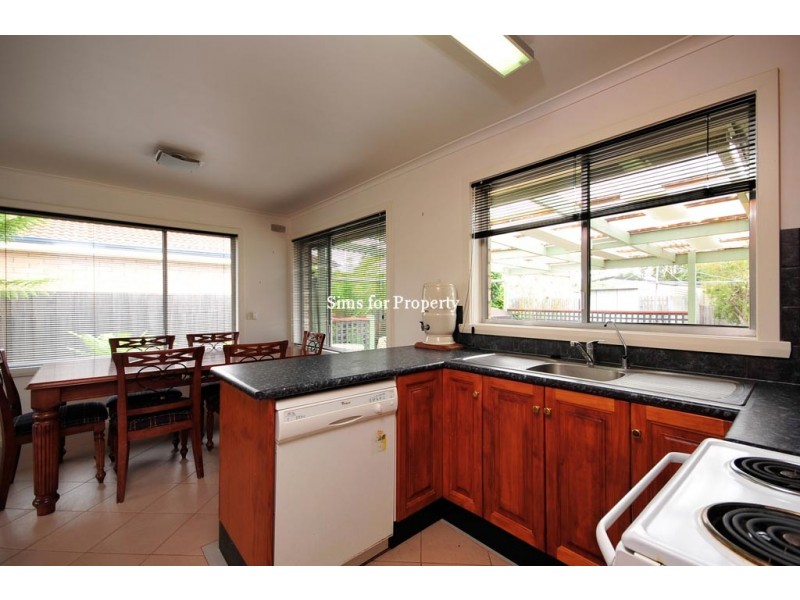 8 Walnut Grove, Summerhill TAS 7250