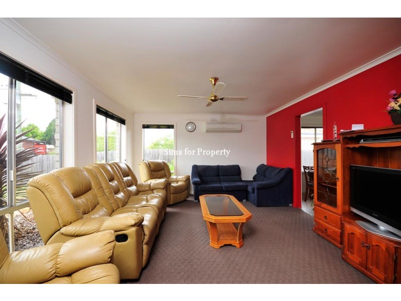 8 Walnut Grove, Summerhill TAS 7250