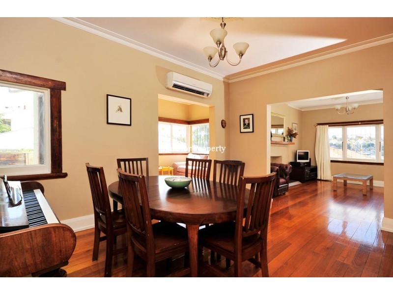 18 Connaught Crescent, West Launceston TAS 7250