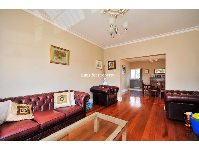 18 Connaught Crescent, West Launceston TAS 7250