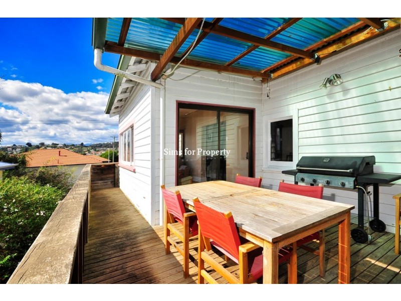 18 Connaught Crescent, West Launceston TAS 7250