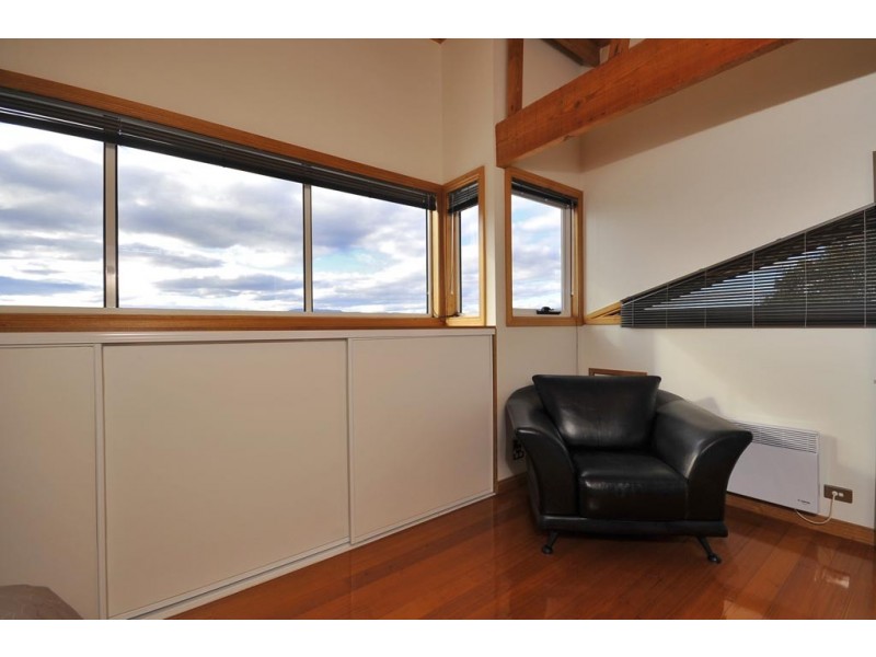 31 Lachlan Parade, Trevallyn TAS 7250