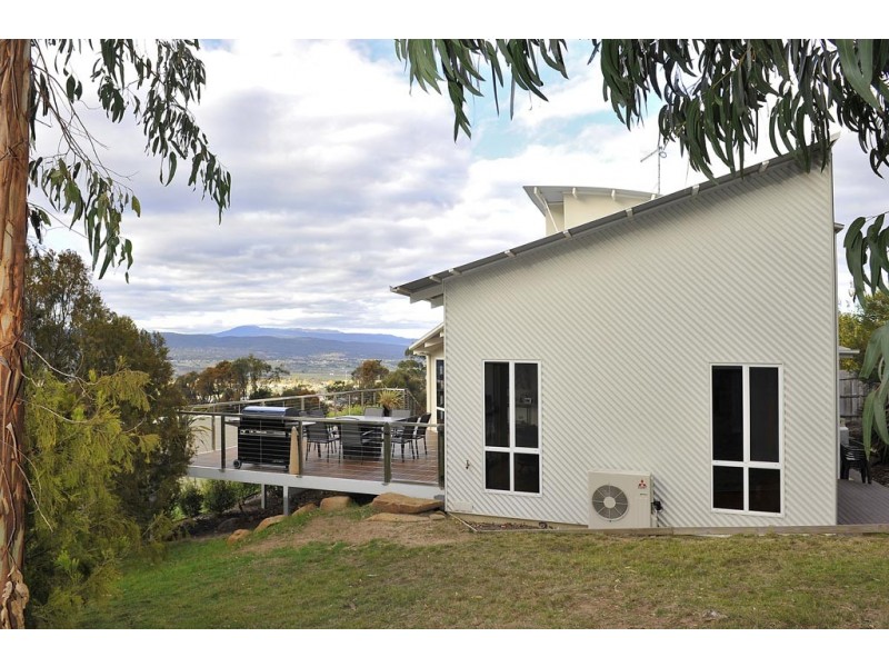 31 Lachlan Parade, Trevallyn TAS 7250