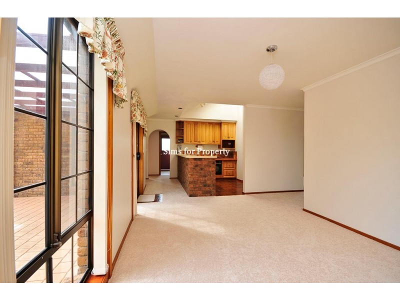 8 Sarah Court, Summerhill TAS 7250