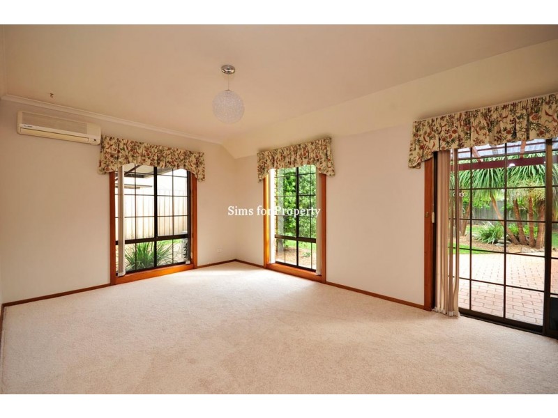 8 Sarah Court, Summerhill TAS 7250