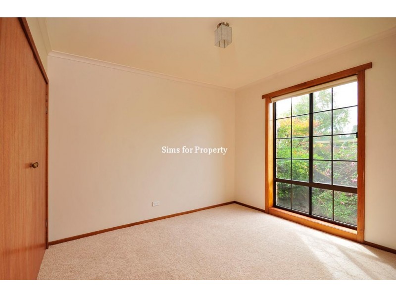 8 Sarah Court, Summerhill TAS 7250