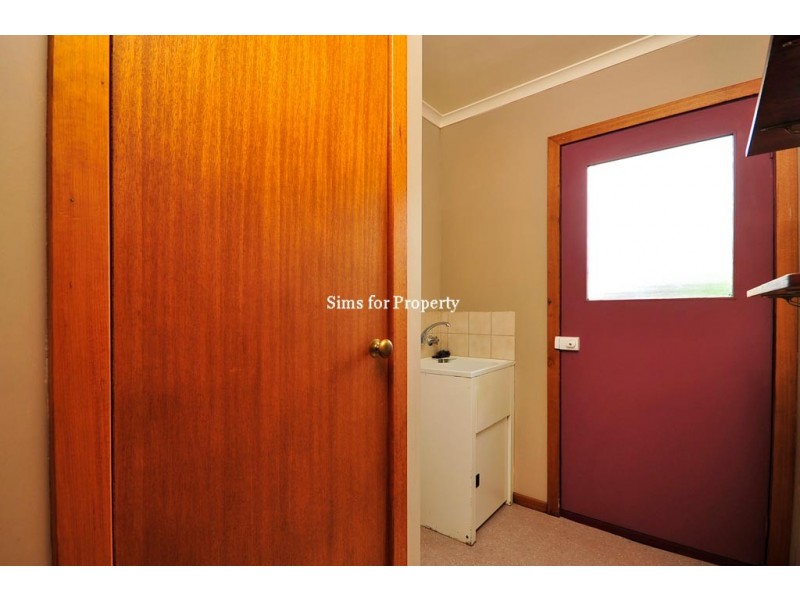 8 Sarah Court, Summerhill TAS 7250