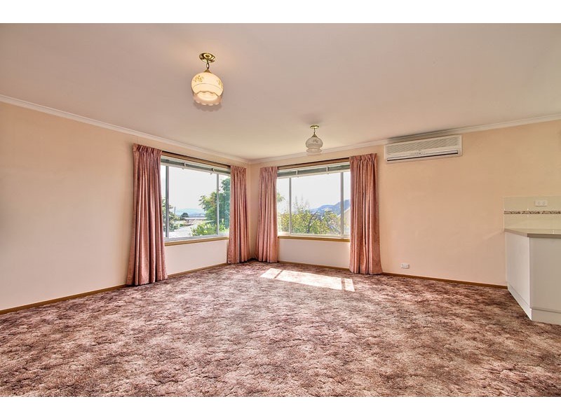 2/5 Montrose Road, Montrose TAS 7010