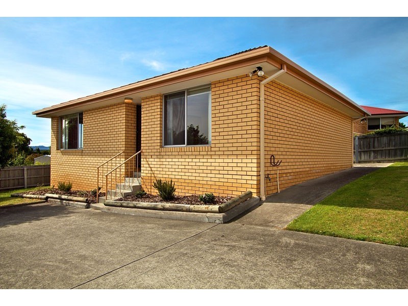2/5 Montrose Road, Montrose TAS 7010