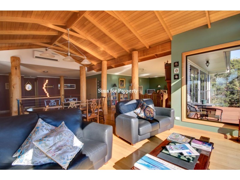 305 Rosevears Drive, Rosevears TAS 7277