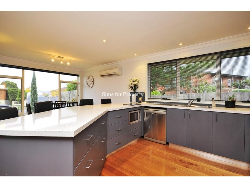 31 Hingston Crescent, Norwood TAS 7250