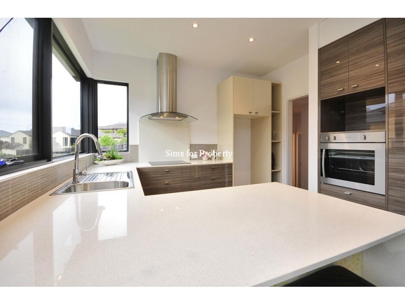 1/16 Jacqueline Place, Riverside TAS 7250