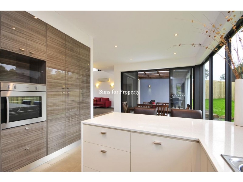 1/16 Jacqueline Place, Riverside TAS 7250