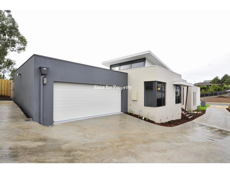 1/16 Jacqueline Place, Riverside TAS 7250