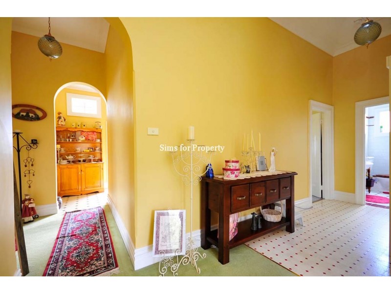 9 Hillside Crescent, West Launceston TAS 7250