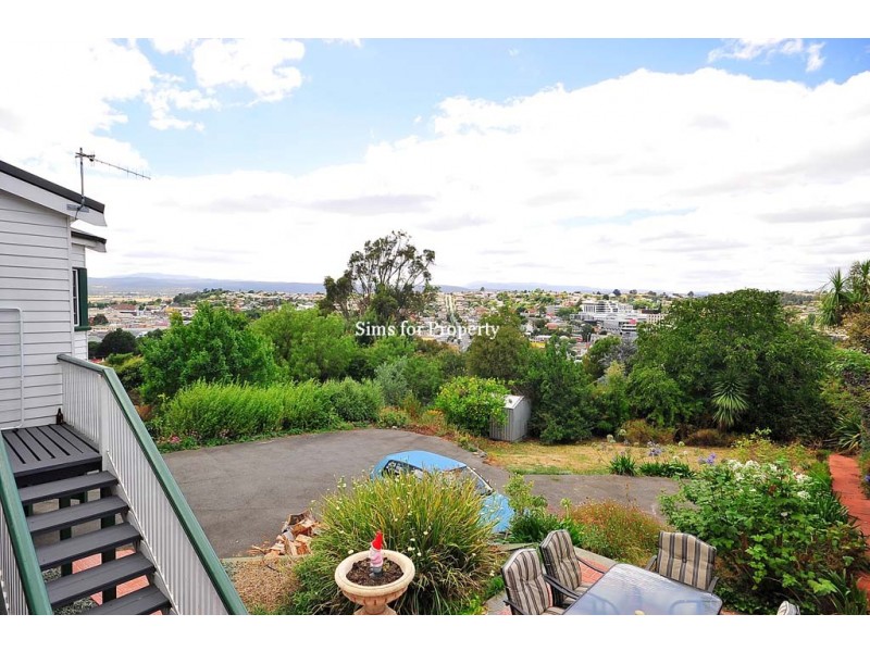 9 Hillside Crescent, West Launceston TAS 7250