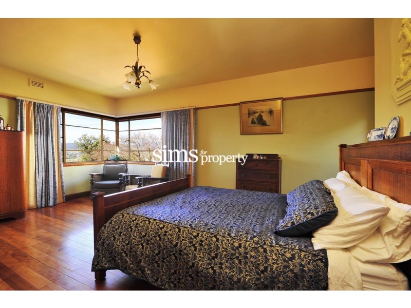 90 Forest Road, Trevallyn TAS 7250