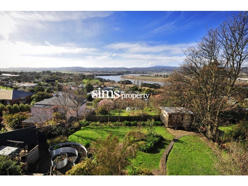 90 Forest Road, Trevallyn TAS 7250