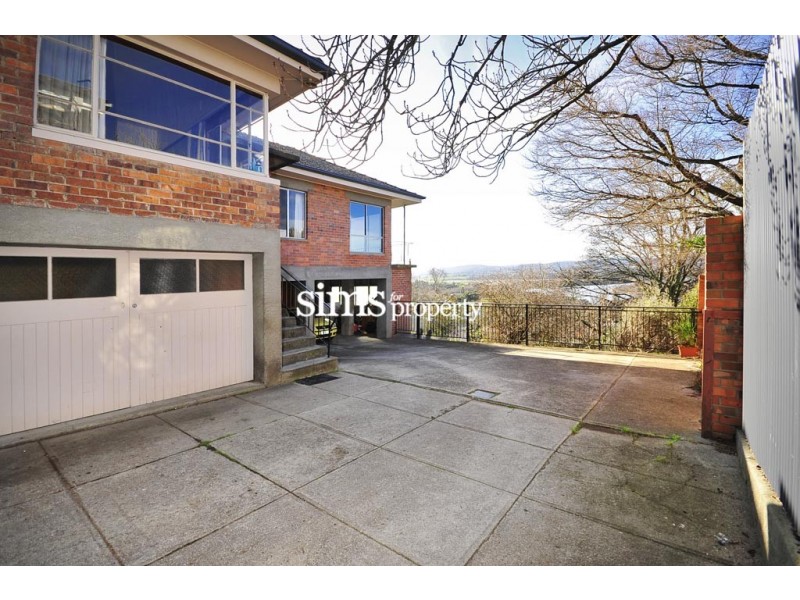 90 Forest Road, Trevallyn TAS 7250