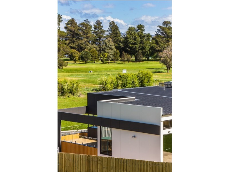 62 Parklands Parade, Newnham TAS 7248