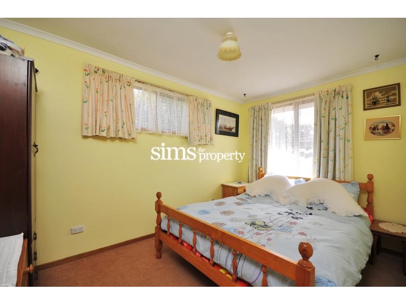 2/21 Montgomery Court, Norwood TAS 7250