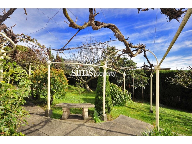 29 Hillside Crescent, West Launceston TAS 7250