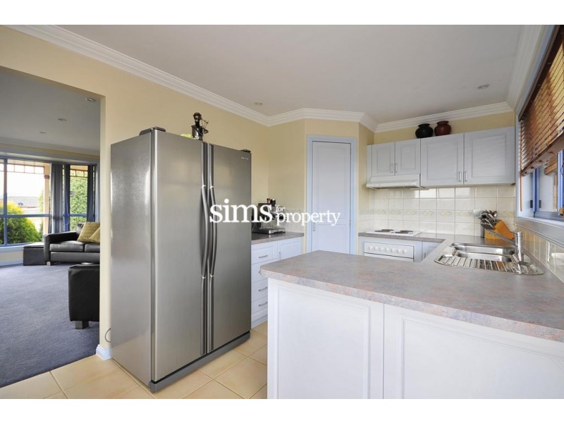 42 Freshwater Point Road, Legana TAS 7277