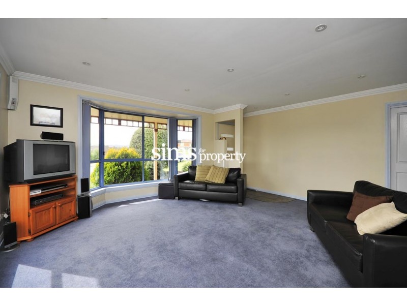 42 Freshwater Point Road, Legana TAS 7277