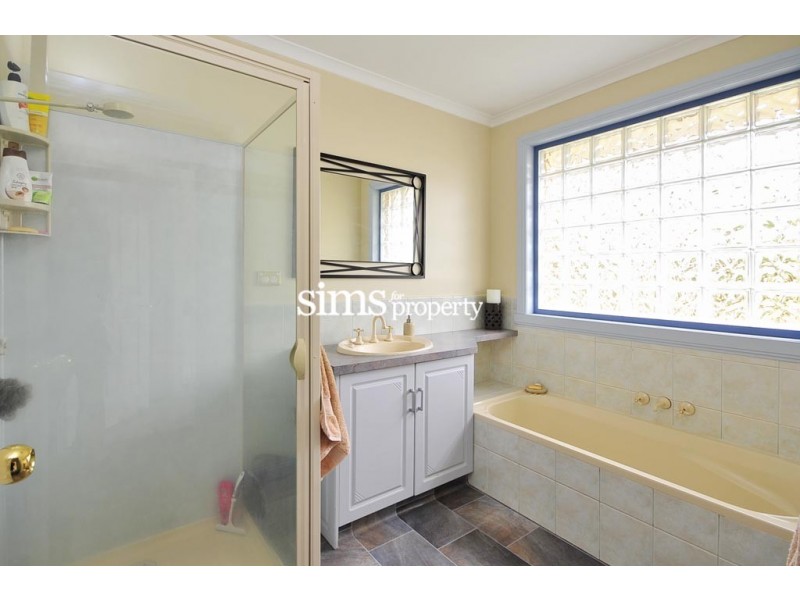 42 Freshwater Point Road, Legana TAS 7277
