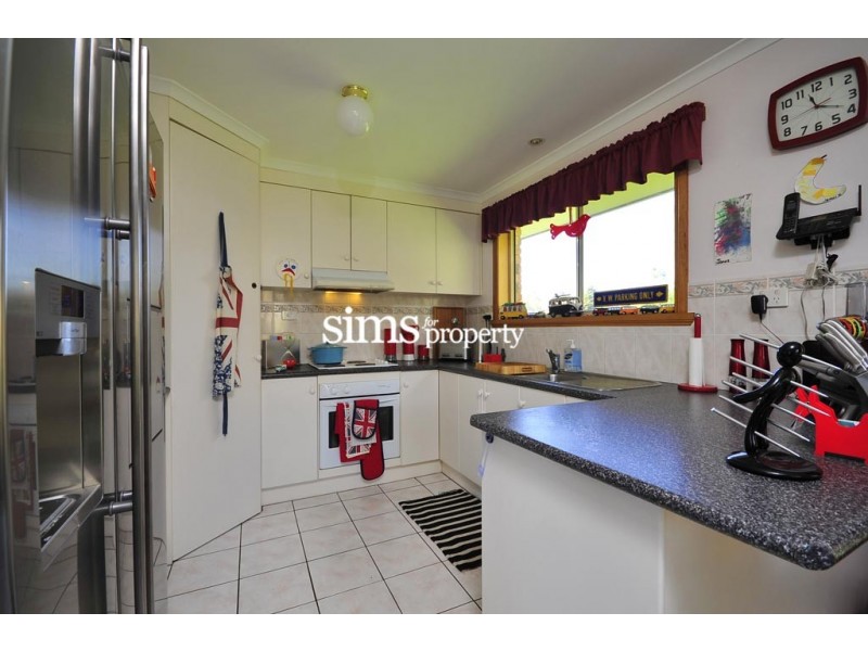 2/86 Cherry Road, Trevallyn TAS 7250