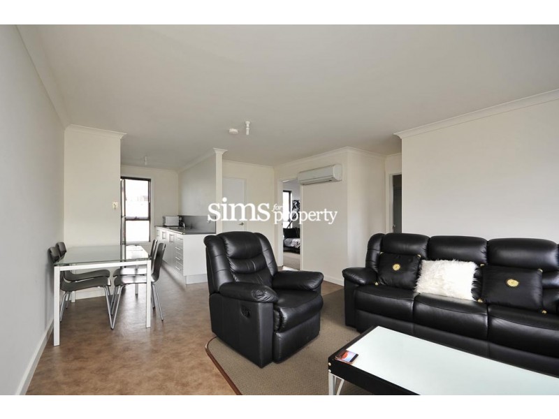 3/3 Phoebe Court, Riverside TAS 7250