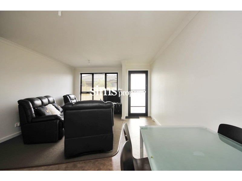 3/3 Phoebe Court, Riverside TAS 7250