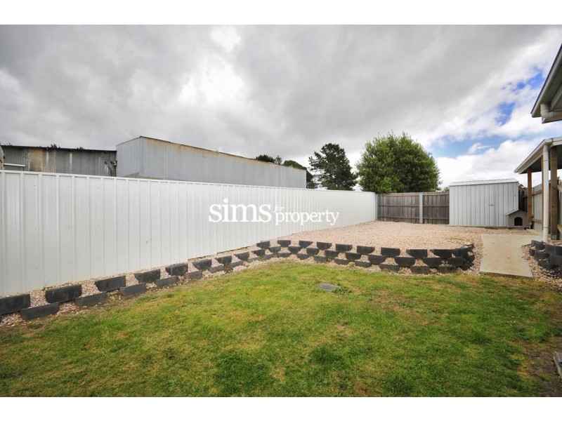 3/3 Phoebe Court, Riverside TAS 7250